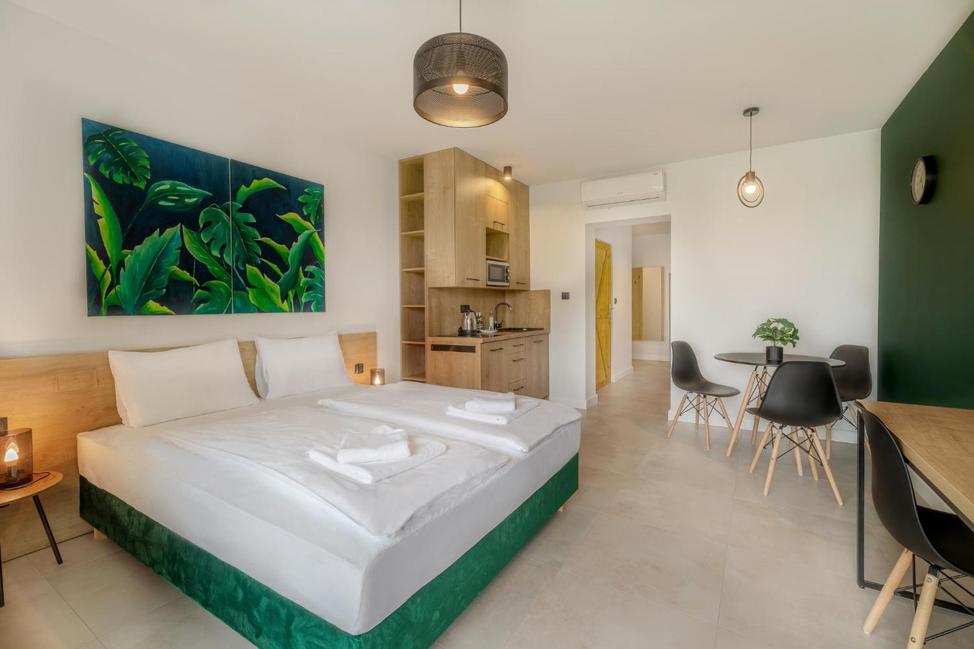 Tramonto Apartments Zator Przeciszow Екстериор снимка