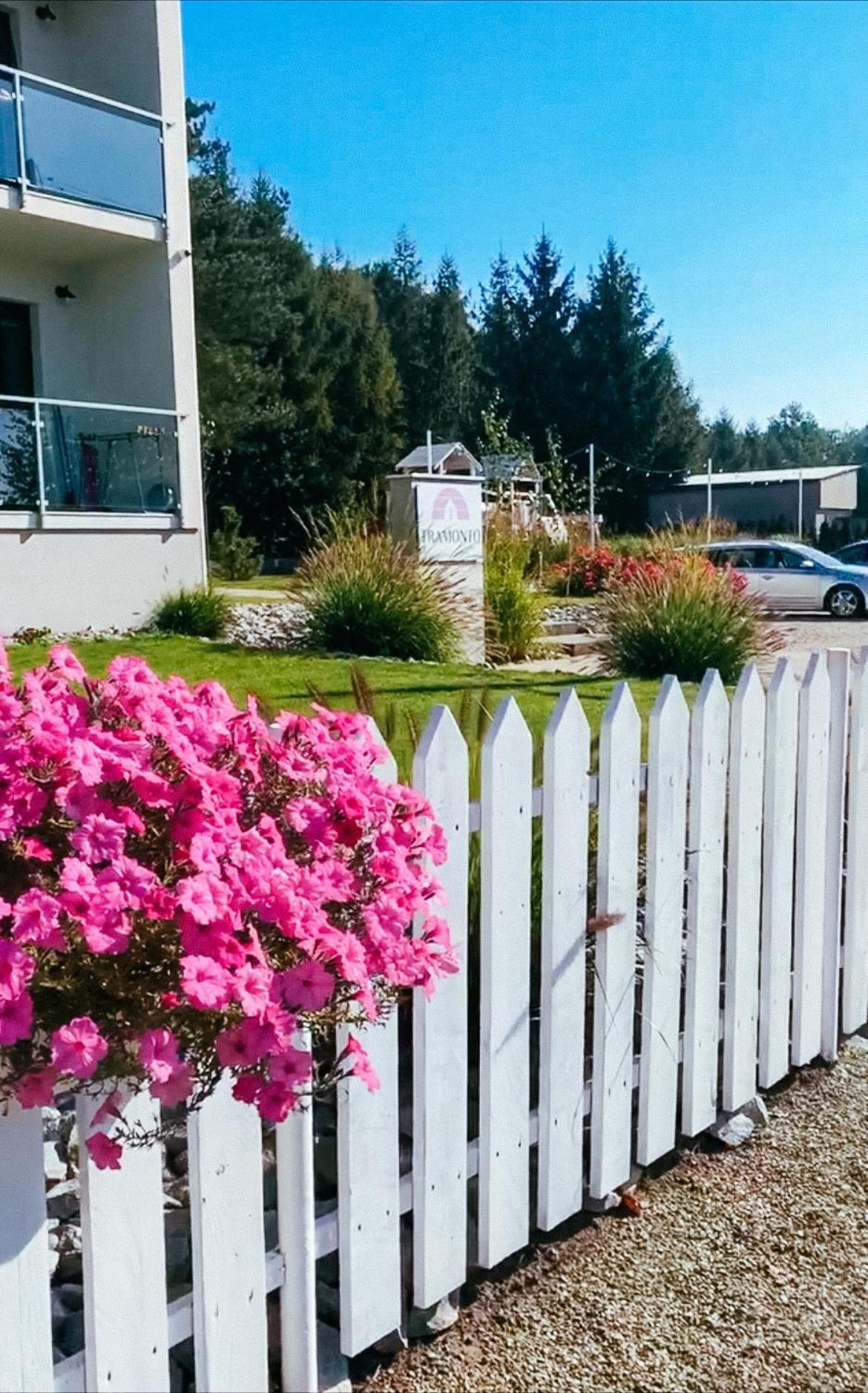 Tramonto Apartments Zator Przeciszow Екстериор снимка